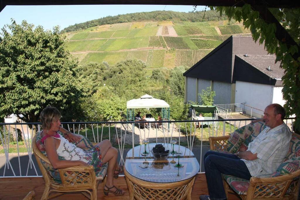 Ferienwohnung „Schwalbennest“ Reil/Mosel Exterior foto
